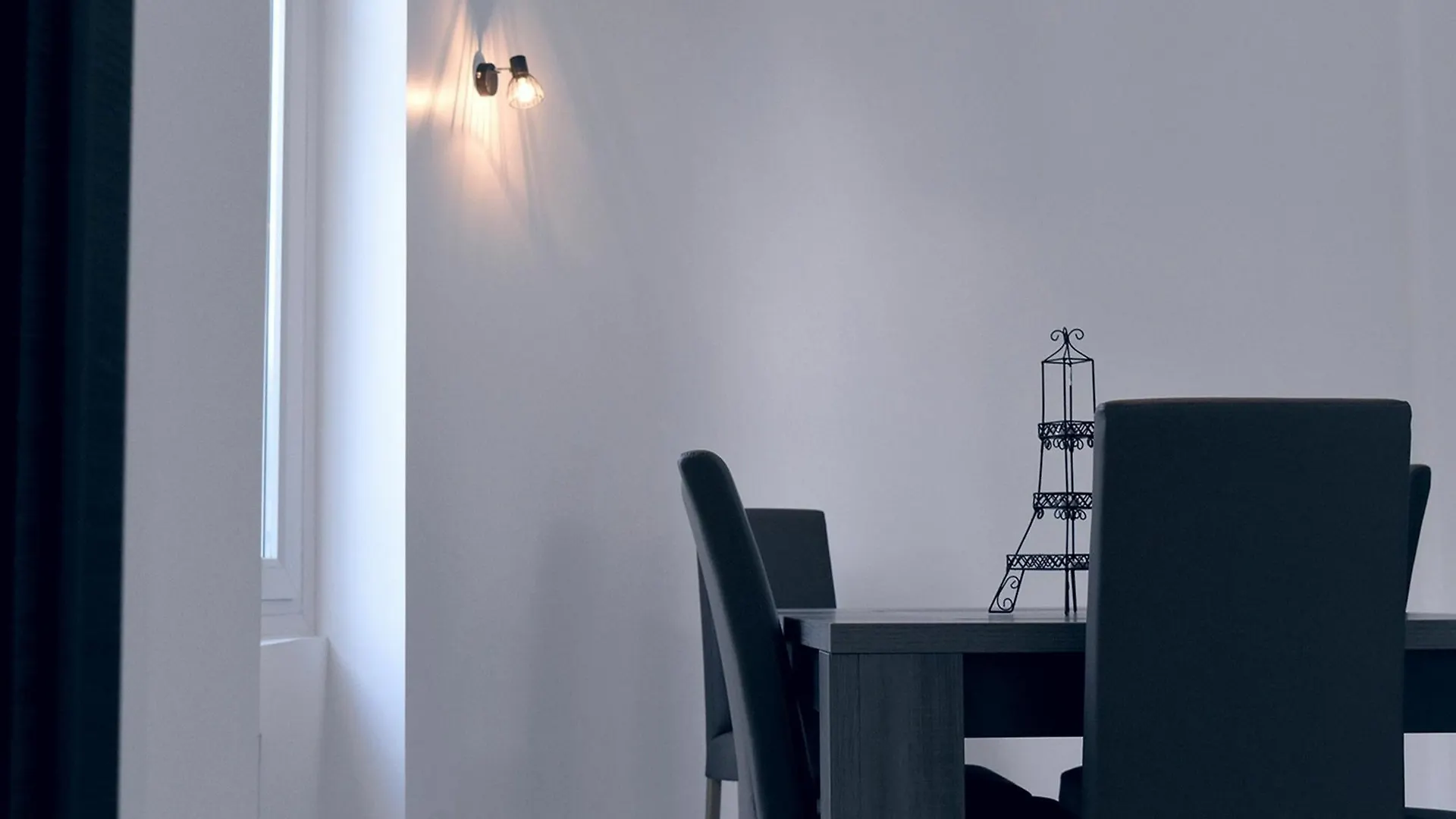 Pelican Stay - Parisian Flat 4 Bedrooms Апартаменты
