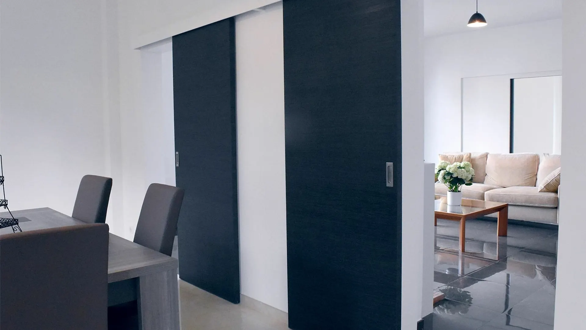 Pelican Stay - Parisian Flat 4 Bedrooms Париж